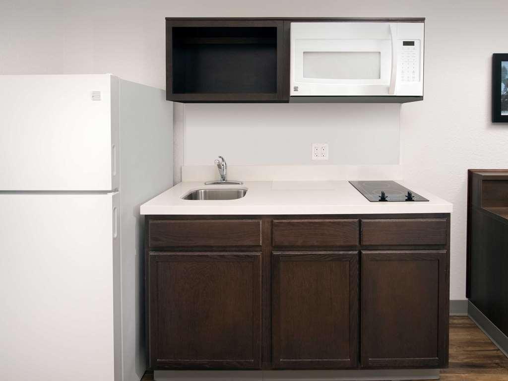Extended Stay America Select Suites - Charleston - Ashley Phosphate Rd Hanahan 部屋 写真